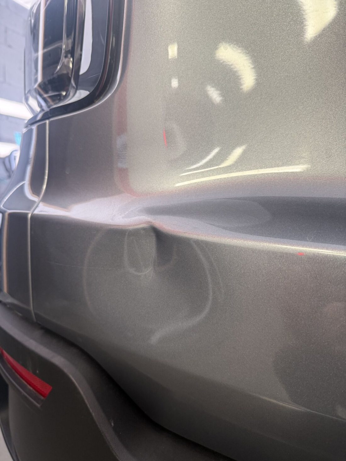 Choc de carrosserie avant remise en état pour restitution de leasing à Pertuis